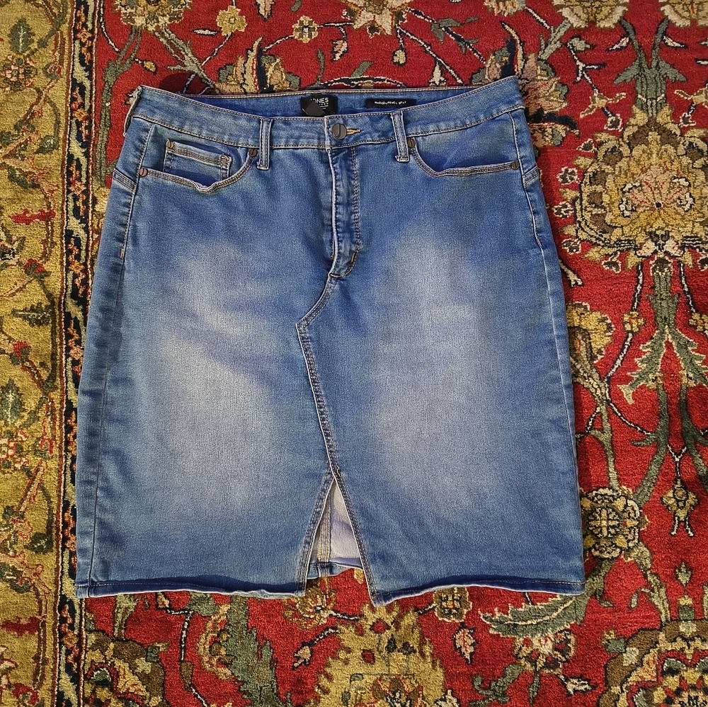 Jones New York Madison Pencil Skirt
